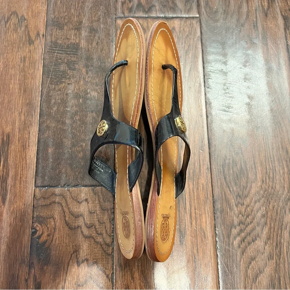 Tory Burch Black Patent Miller Thong Sandals